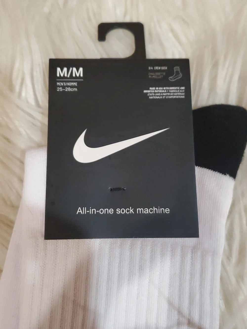Nike crew socks size medium